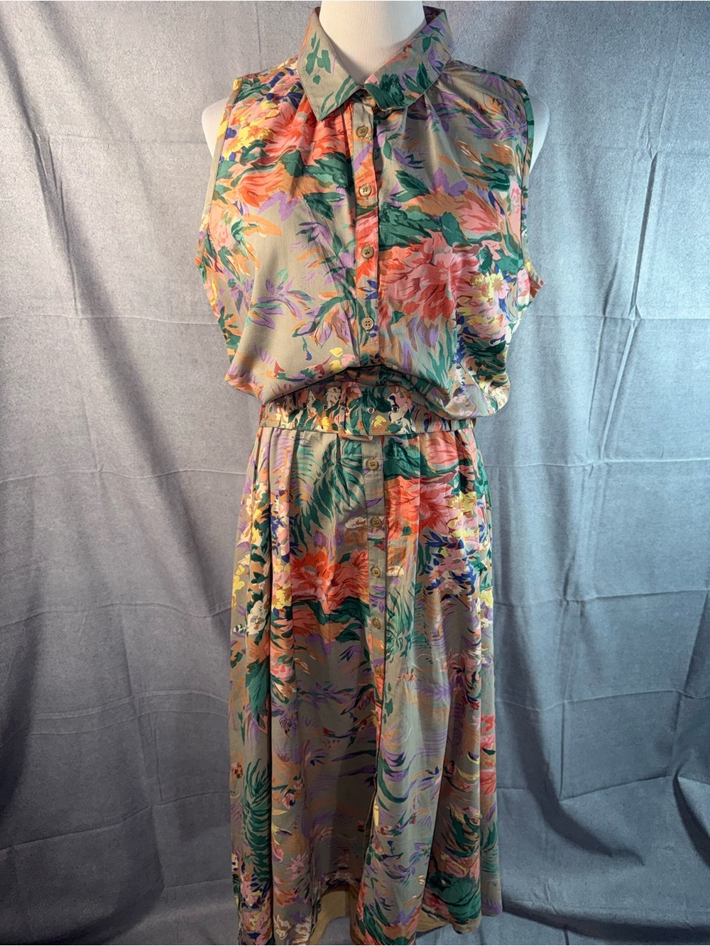 2292-Vintage Together Floral Sleeveless Collared Dress in Green, Coral, Lavender